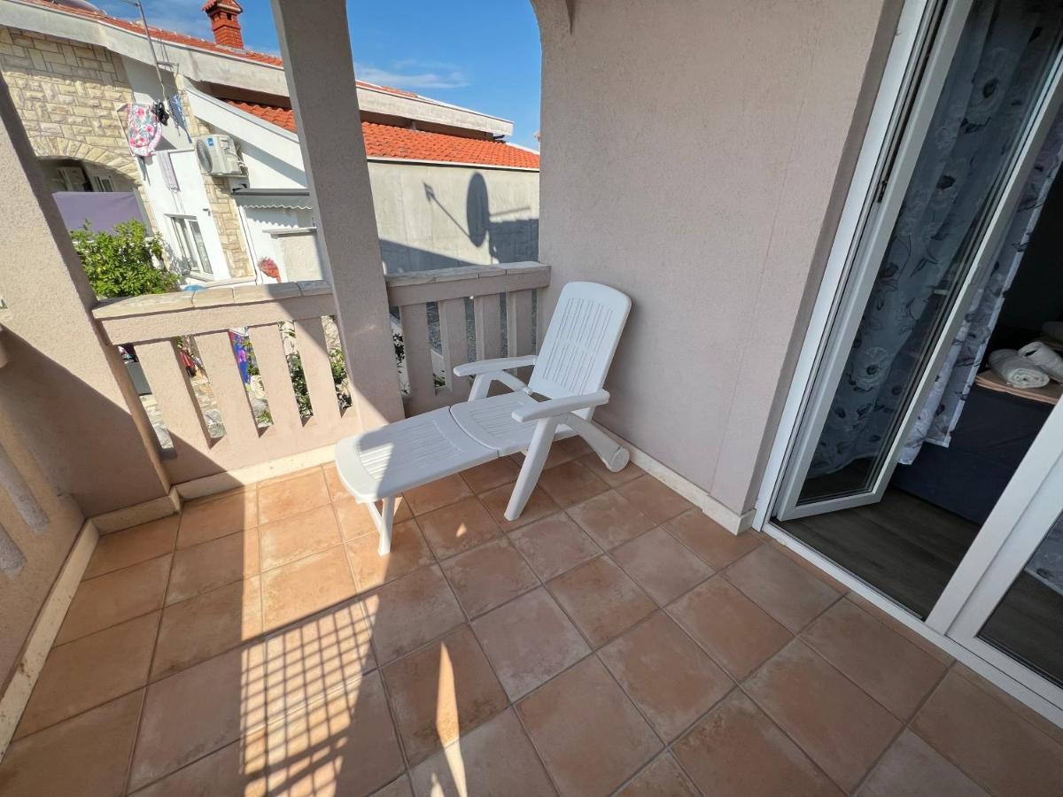 Apartments Villa Zdrava Trogir Luaran gambar