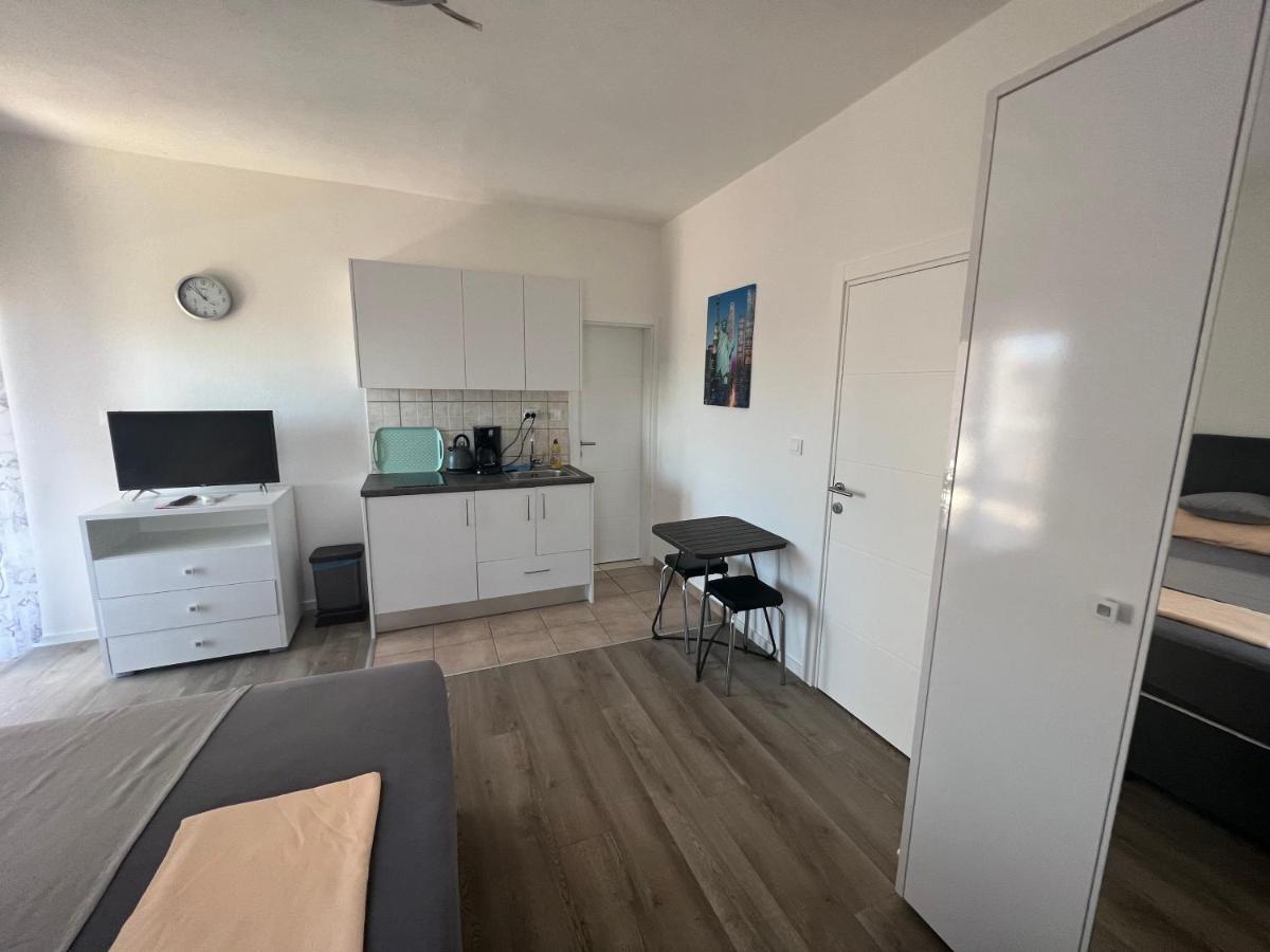 Apartments Villa Zdrava Trogir Luaran gambar