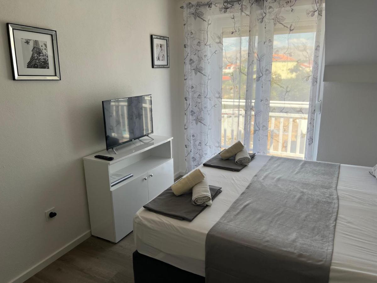 Apartments Villa Zdrava Trogir Luaran gambar