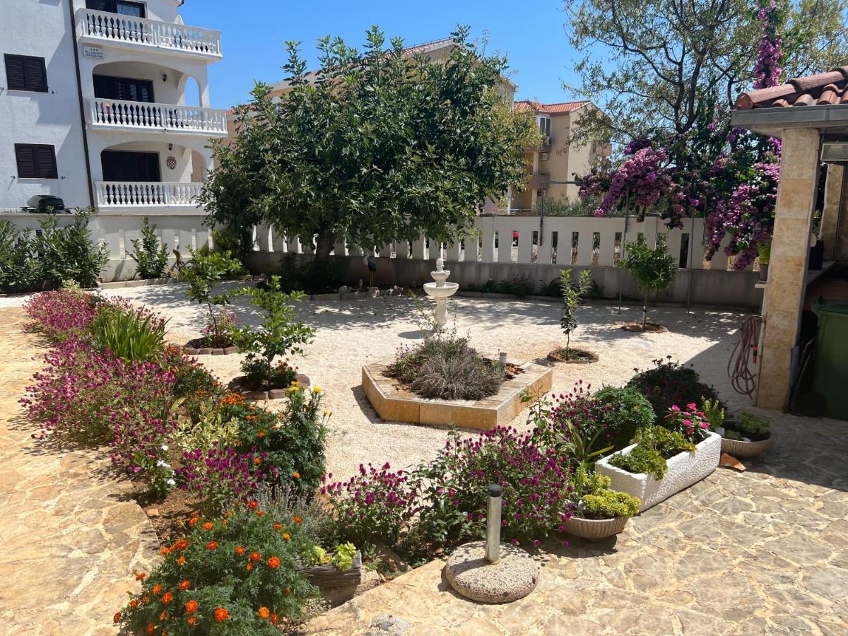 Apartments Villa Zdrava Trogir Luaran gambar